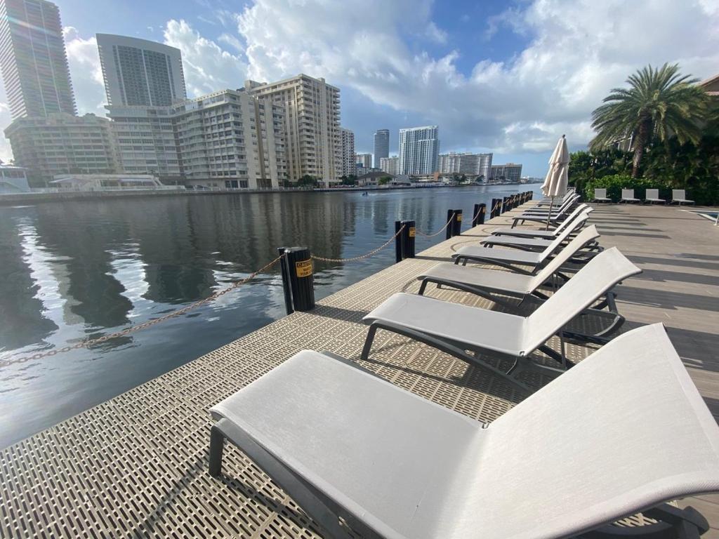 Apartment 1B-1B Amazing View BW 30A Hallandale Beach Exterior photo